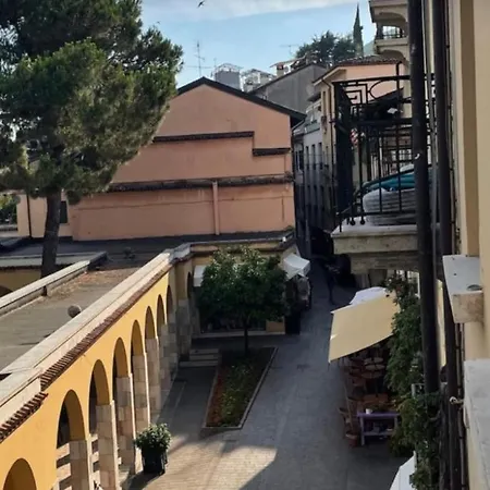 Relax Holidays * Gardone Riviera